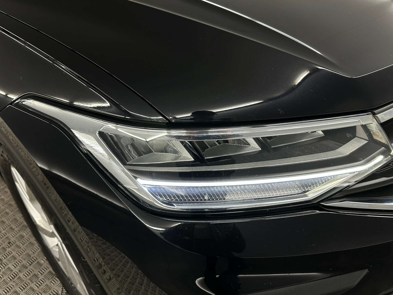 Used Volkswagen Tiguan 2021 for sale - 77590795: Photo 29