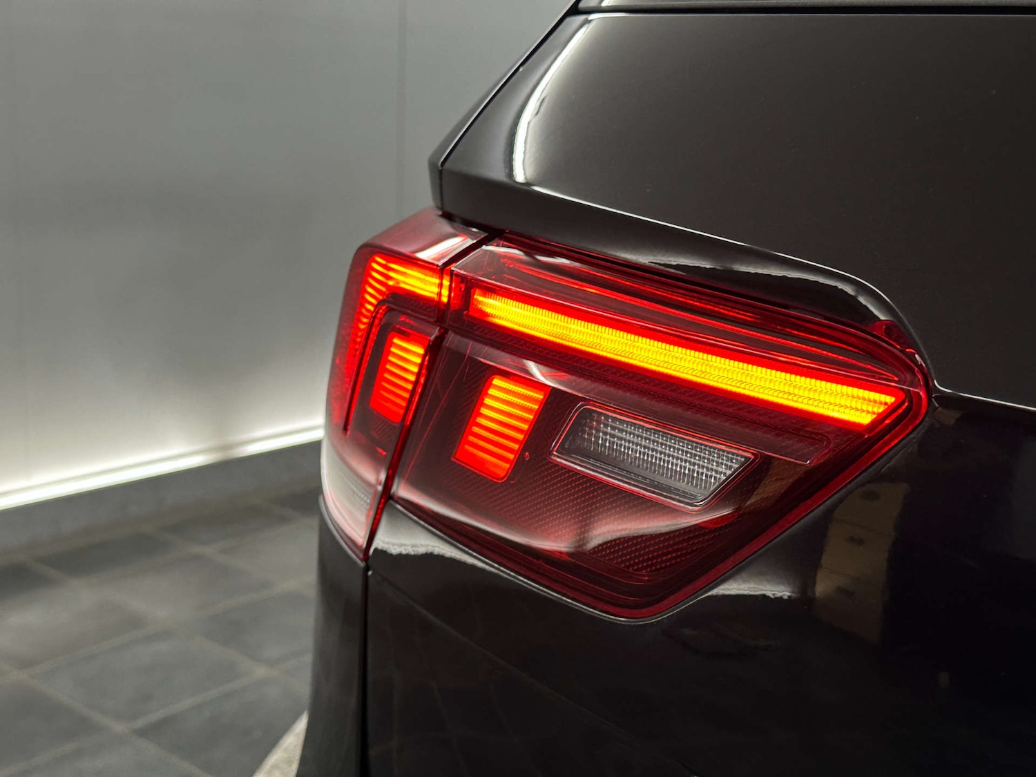 Used Volkswagen Tiguan 2021 for sale - 77590795: Photo 32