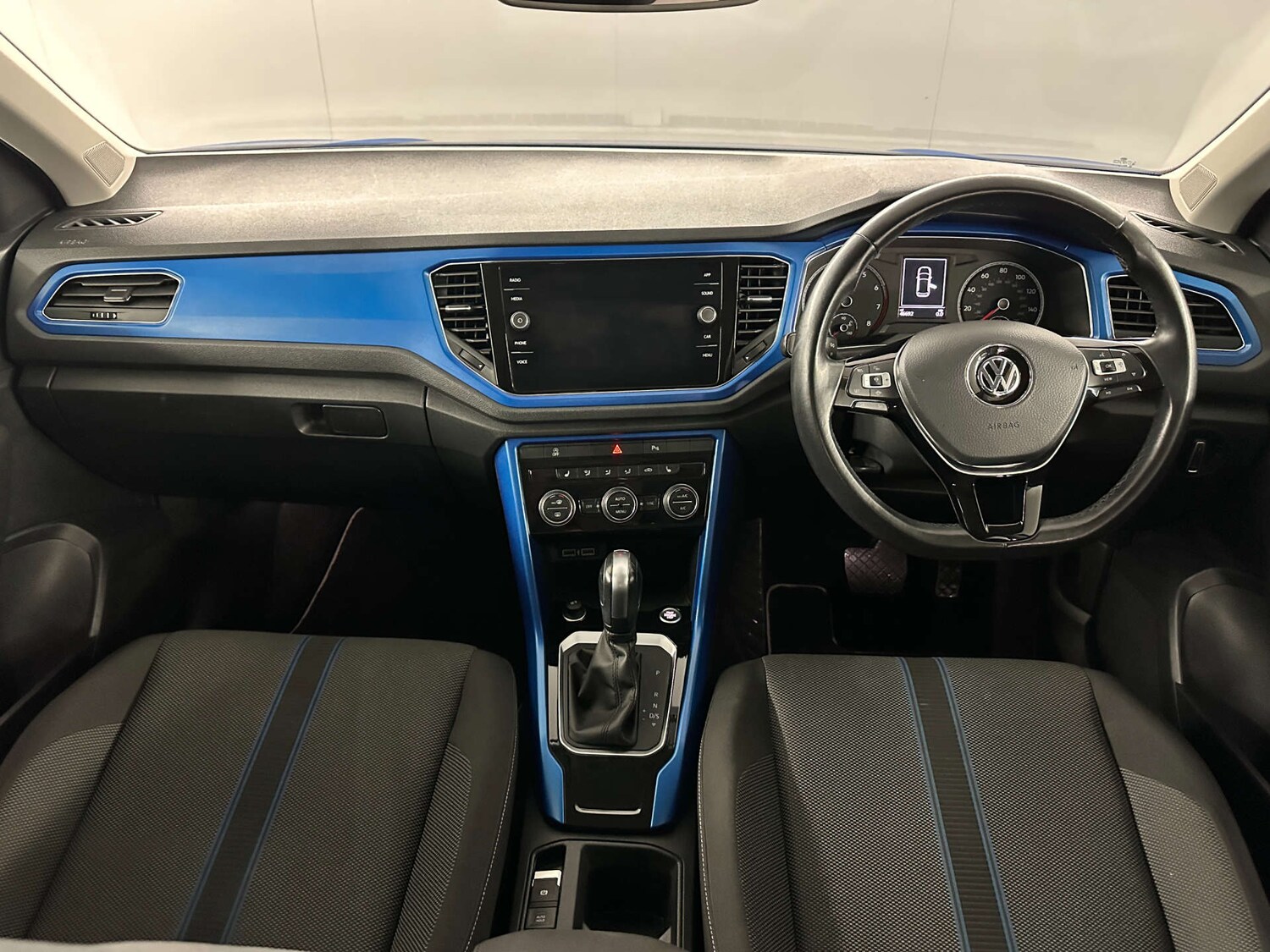 Used Volkswagen T-Roc 2020 for sale - 77590815: Photo 16