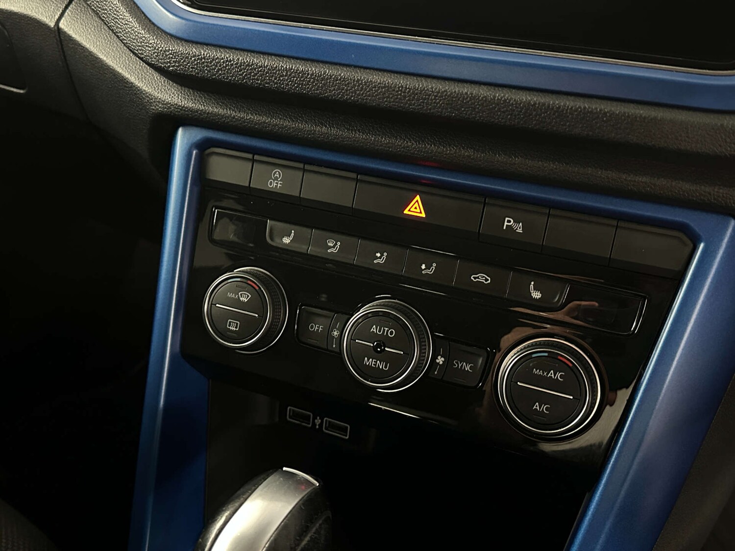 Used Volkswagen T-Roc 2020 for sale - 77590815: Photo 25