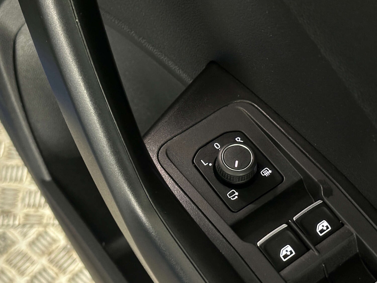 Used Volkswagen T-Roc 2020 for sale - 77590815: Photo 34