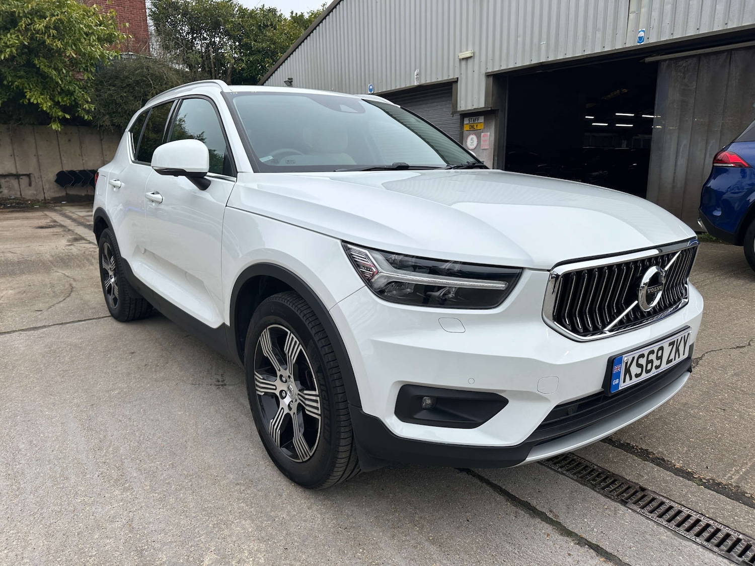 Used Volvo XC40 2020 for sale - 77903100: Photo 1