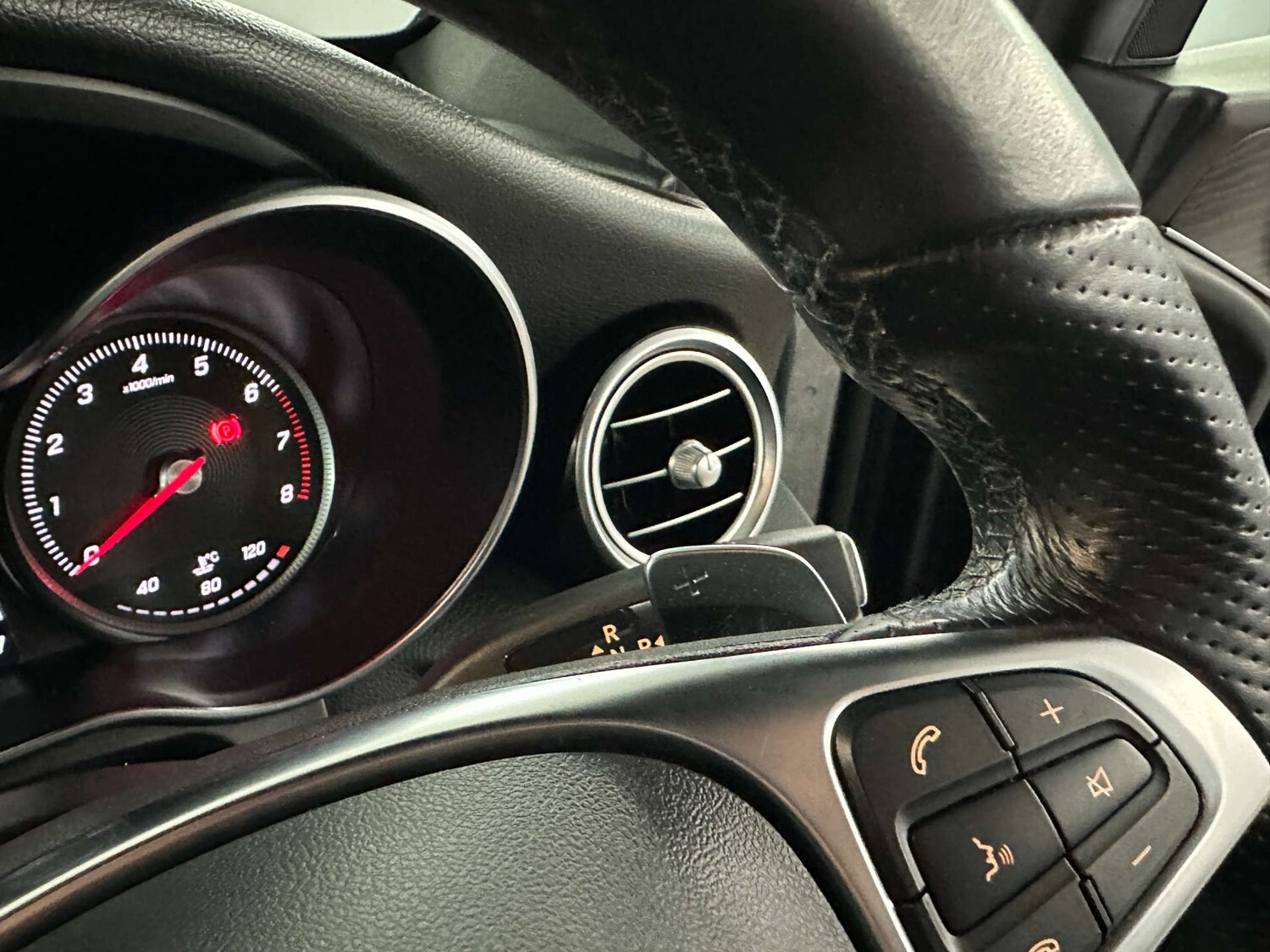 Used Mercedes-Benz GLC 2019 for sale - 77759667: Photo 32