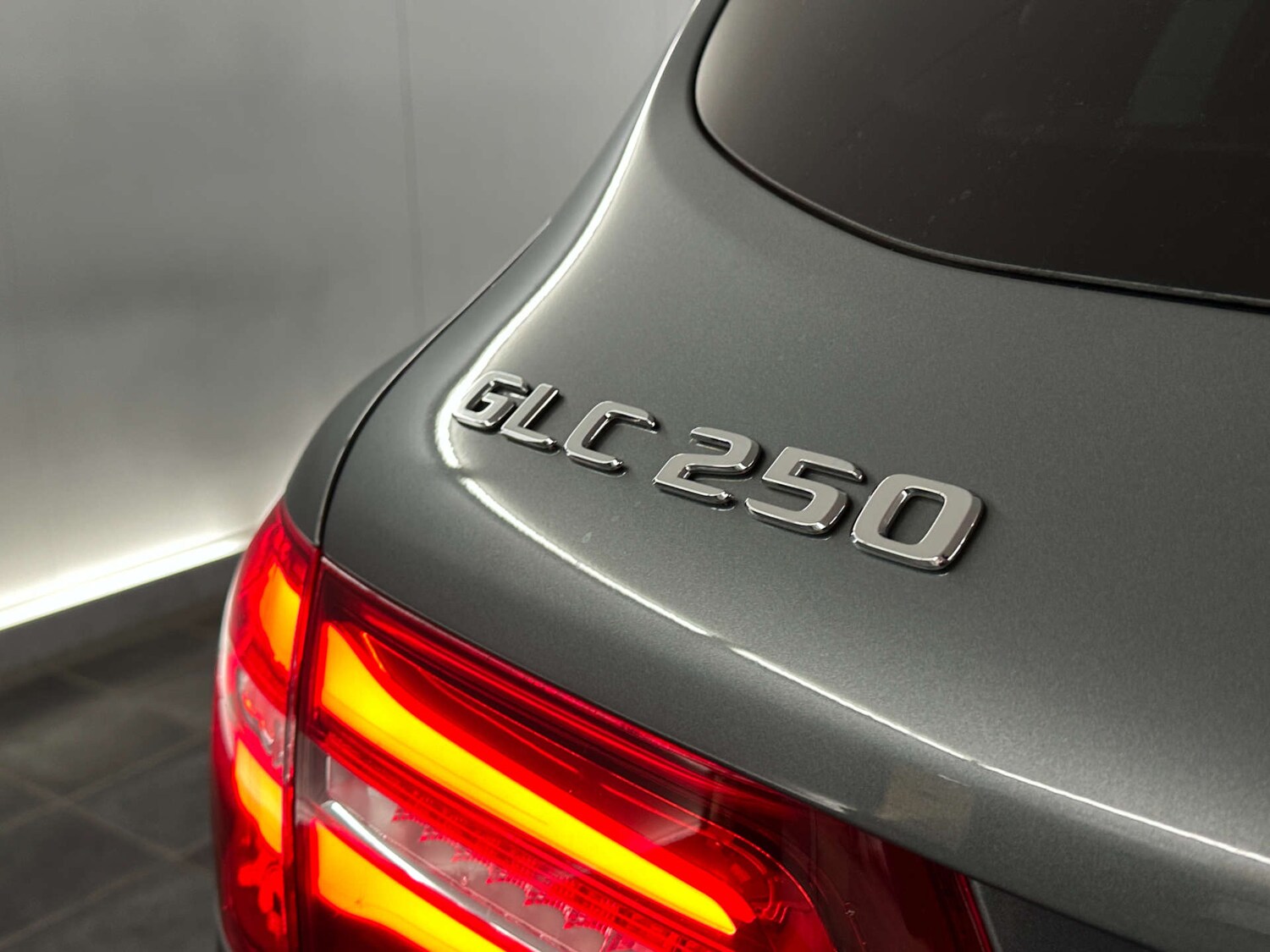 Used Mercedes-Benz GLC 2019 for sale - 77759667: Photo 39