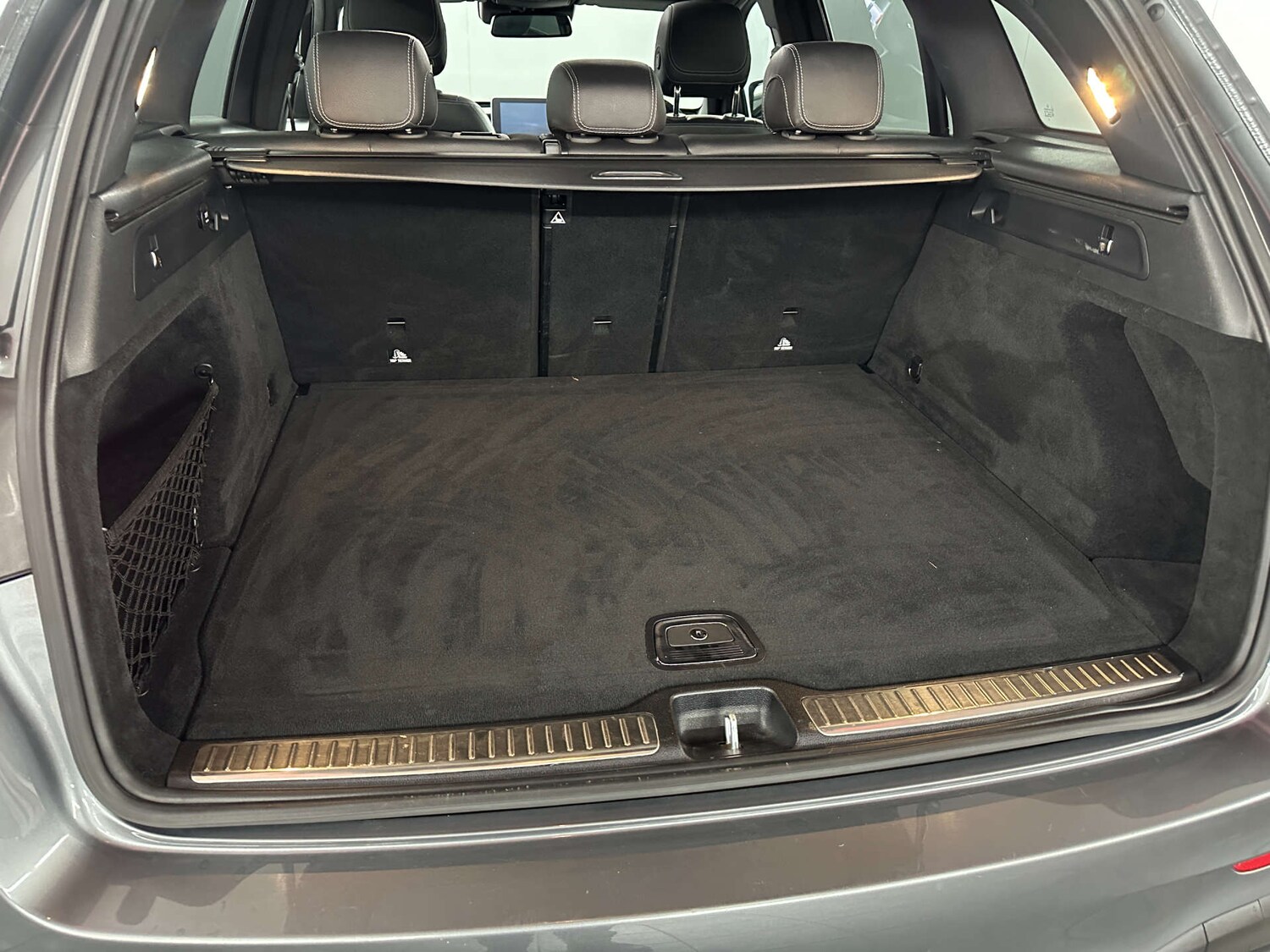 Used Mercedes-Benz GLC 2019 for sale - 77759667: Photo 44