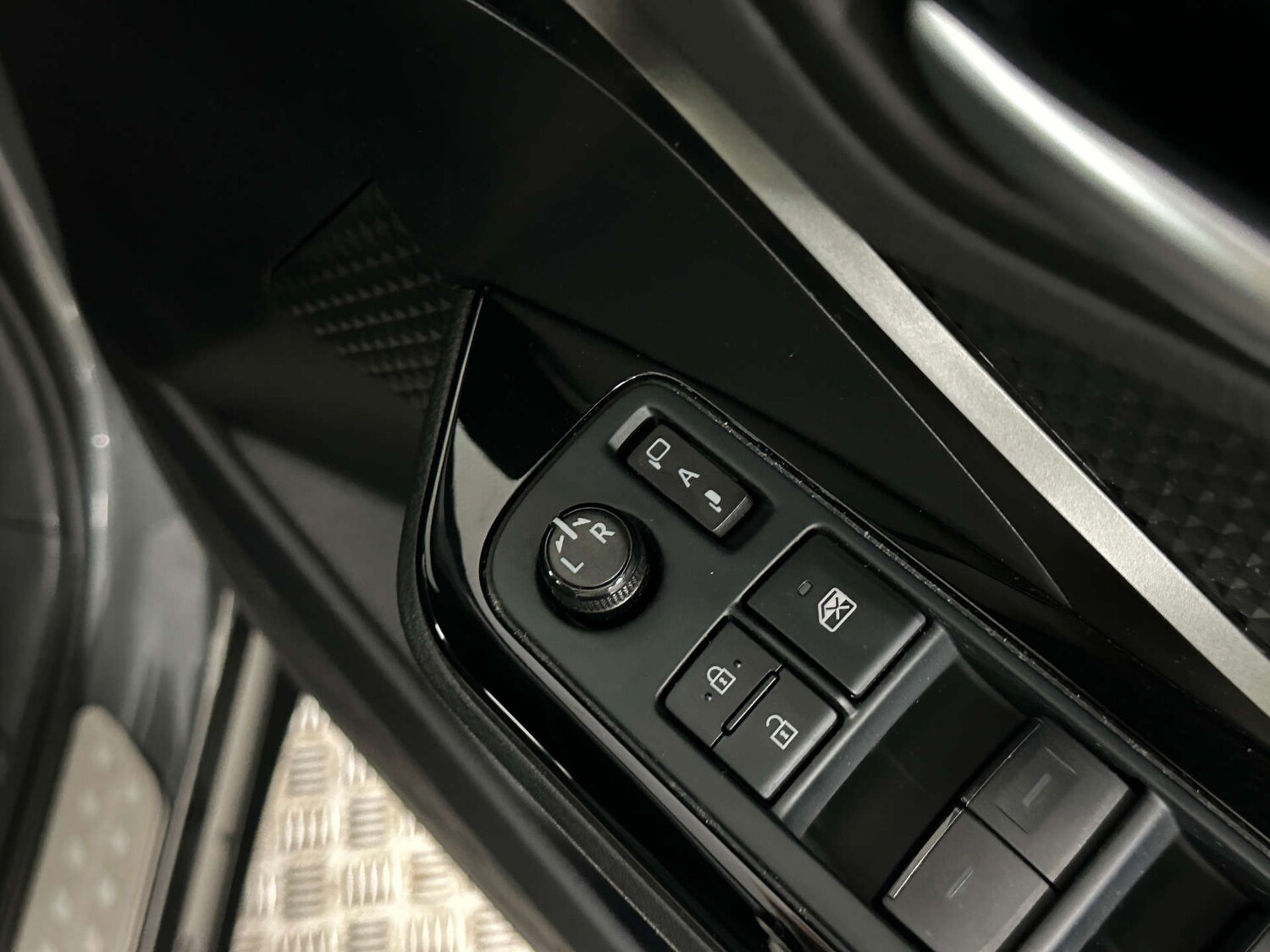 Used Toyota C-HR 2022 for sale - 77759691: Photo 31