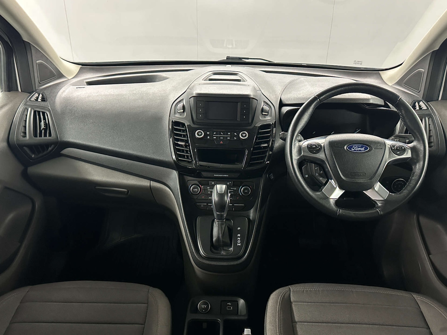 Used Ford Grand Tourneo Connect 2019 for sale - 77590720: Photo 14