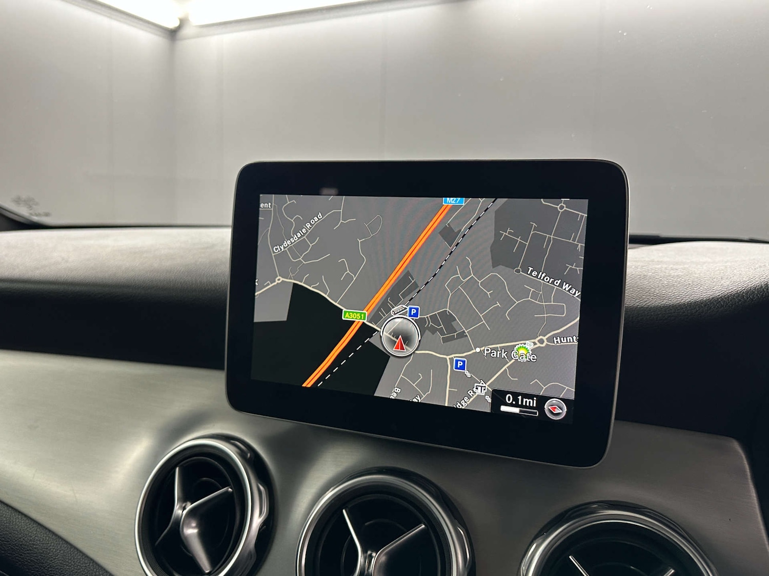 Used Mercedes-Benz GLA 2018 for sale - 77590796: Photo 2