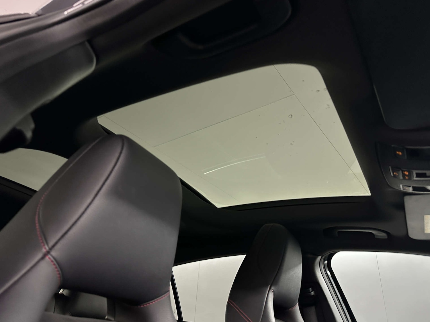 Used Mercedes-Benz GLA 2018 for sale - 77590796: Photo 3