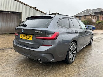 Used BMW 3 Series 2022 for sale - 77640555: Photo