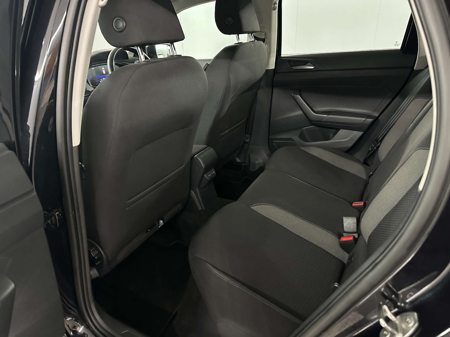 Used Volkswagen Polo 2024 for sale - 77590733: Photo 12