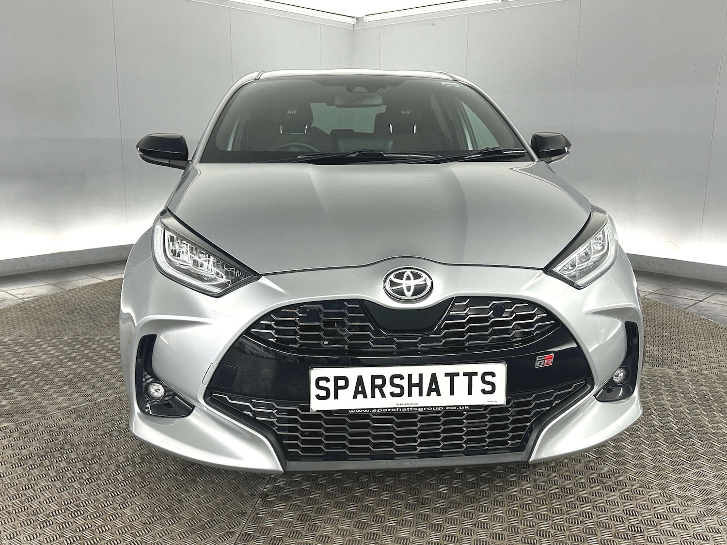Used Toyota Yaris 2022 for sale - 77759707: Photo 2