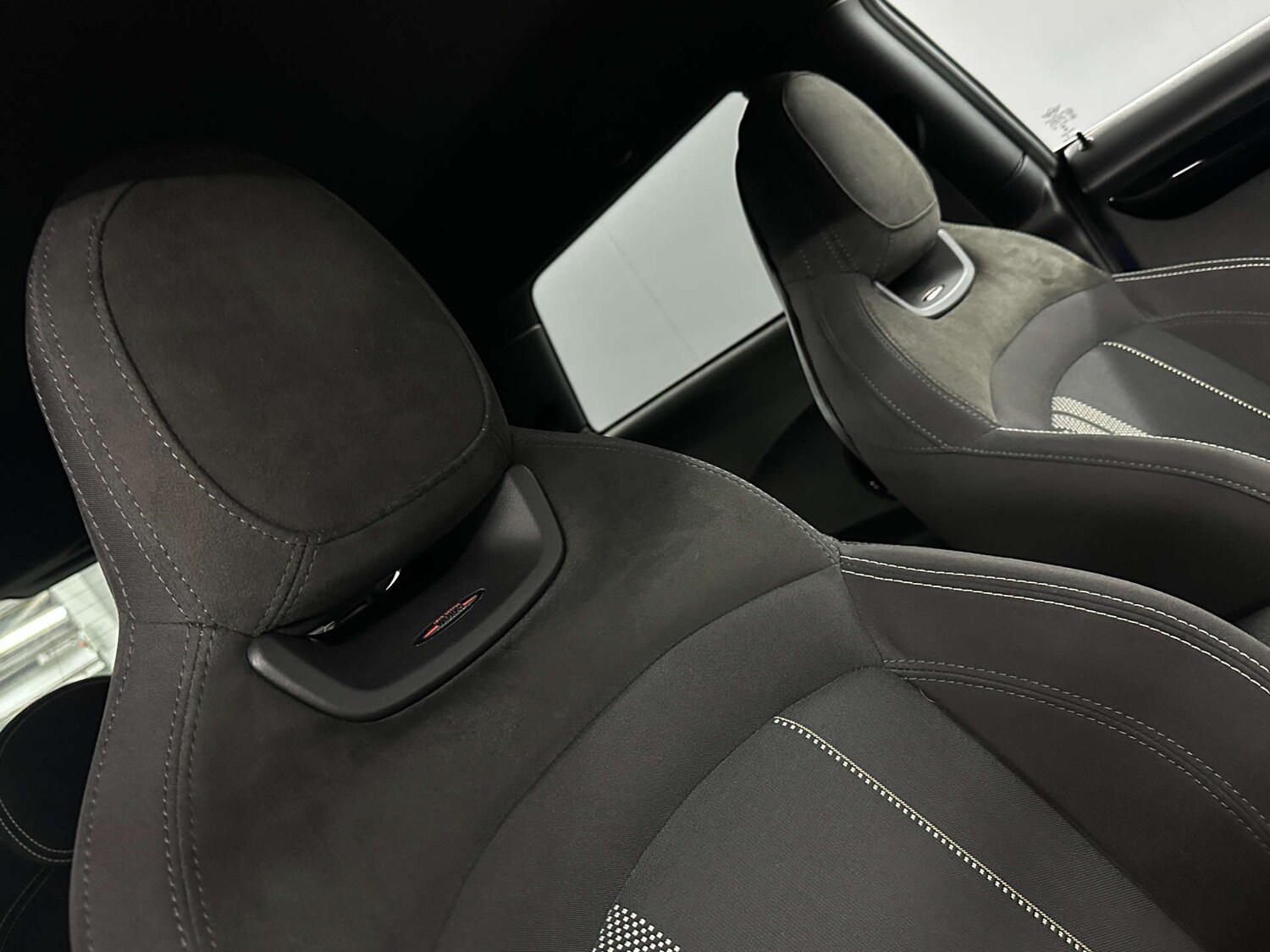 Used MINI Hatch 2020 for sale - 77590808: Photo 15