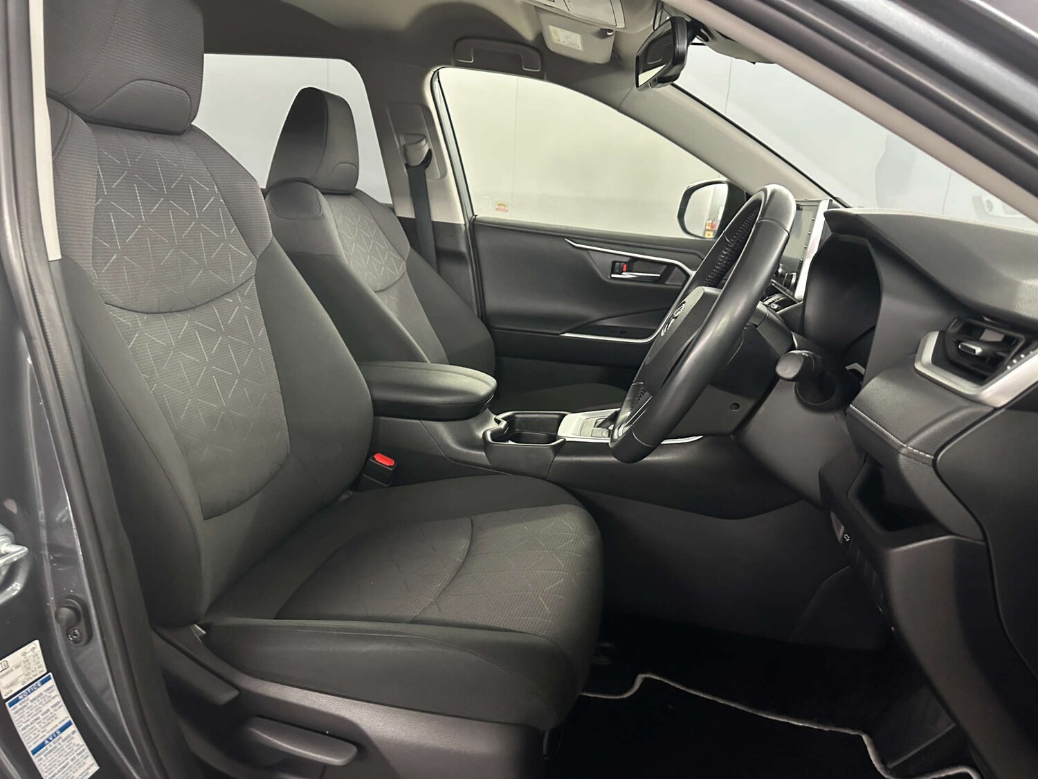 Used Toyota RAV4 2021 for sale - 77759653: Photo 12