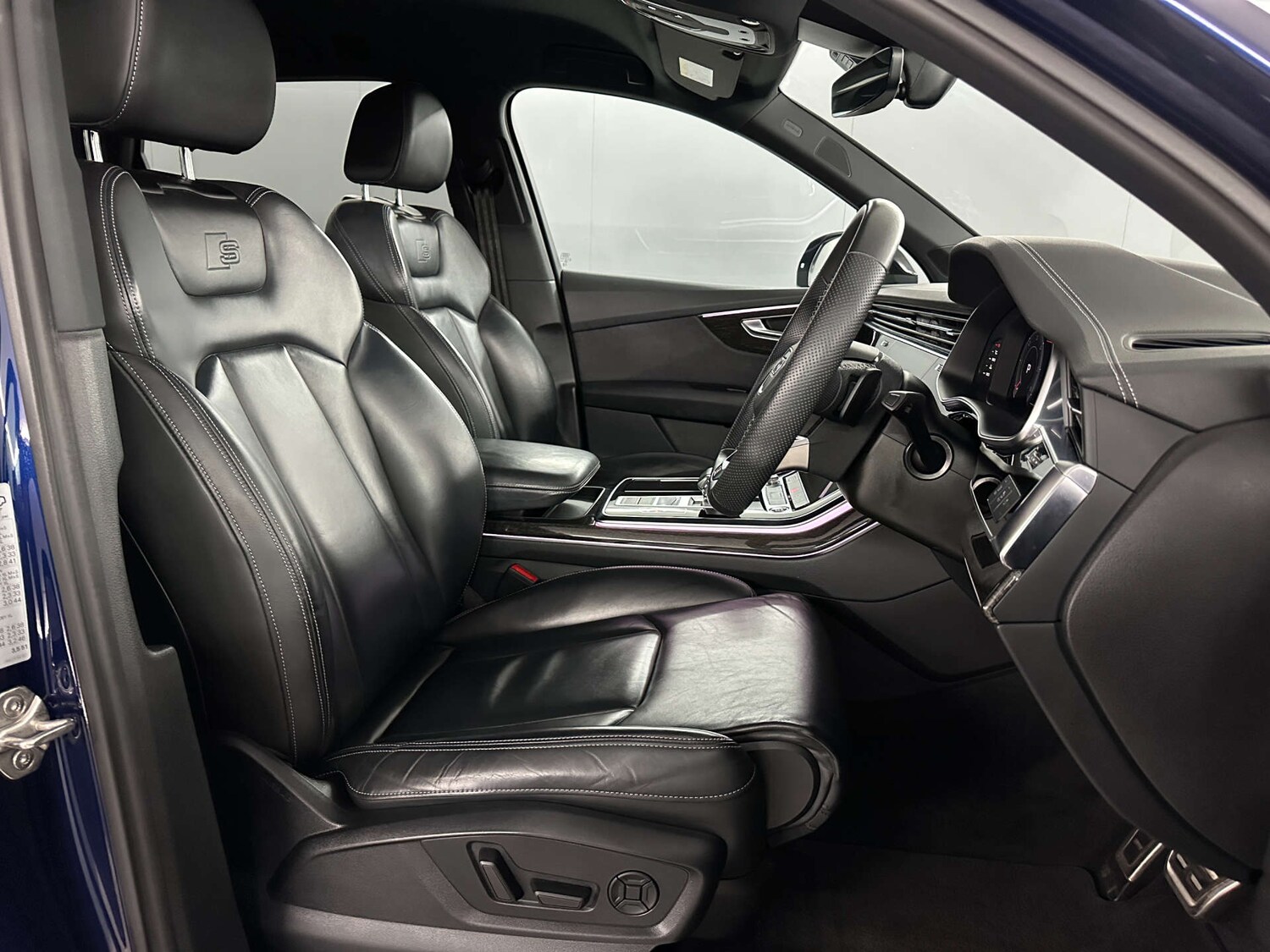 Used Audi Q7 2023 for sale - 77590717: Photo 10