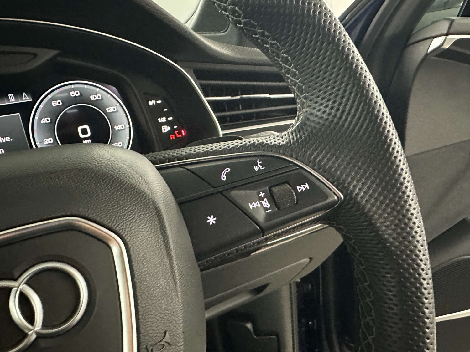 Used Audi Q7 2023 for sale - 77590717: Photo 23