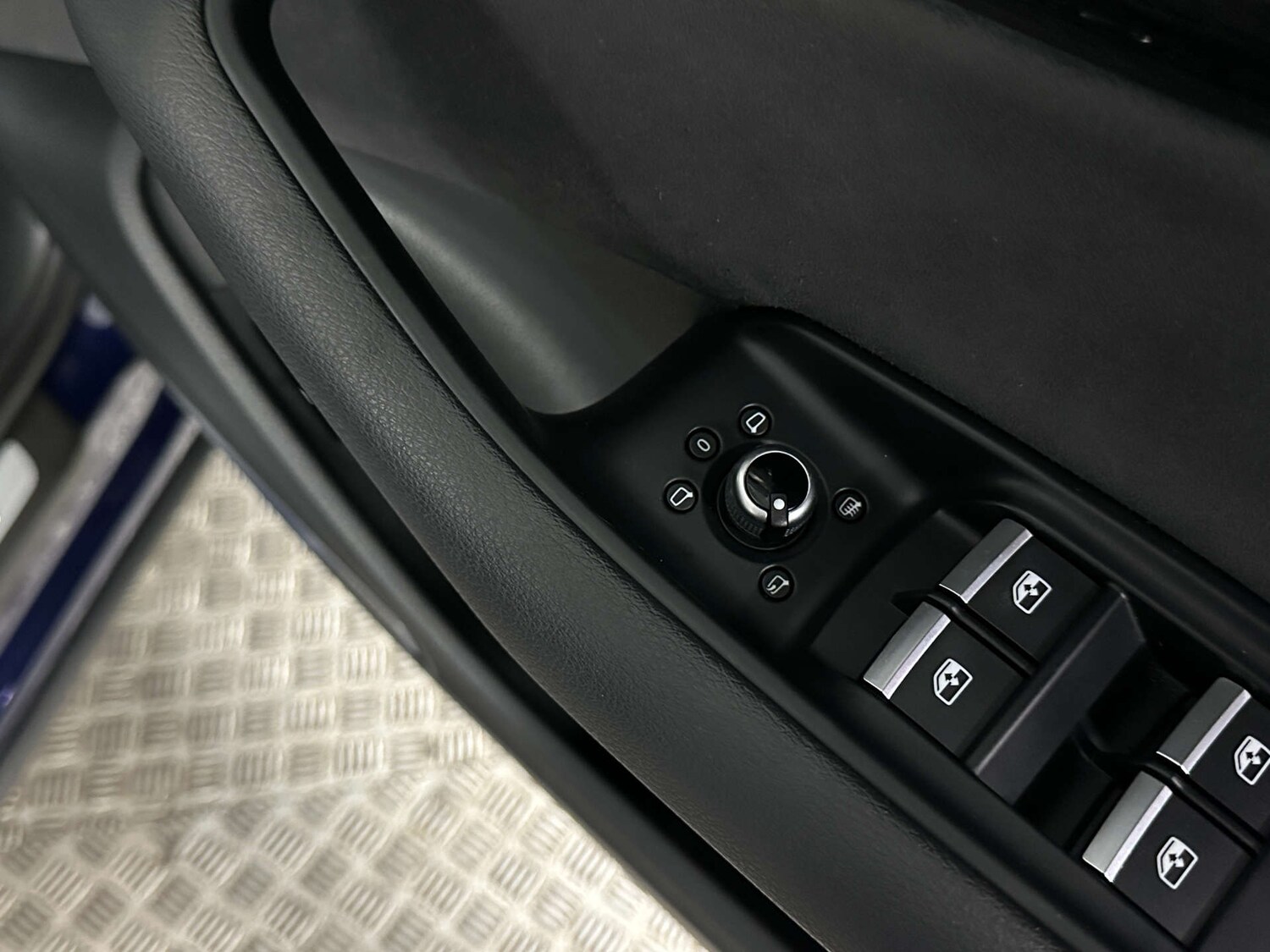 Used Audi Q7 2023 for sale - 77590717: Photo 41