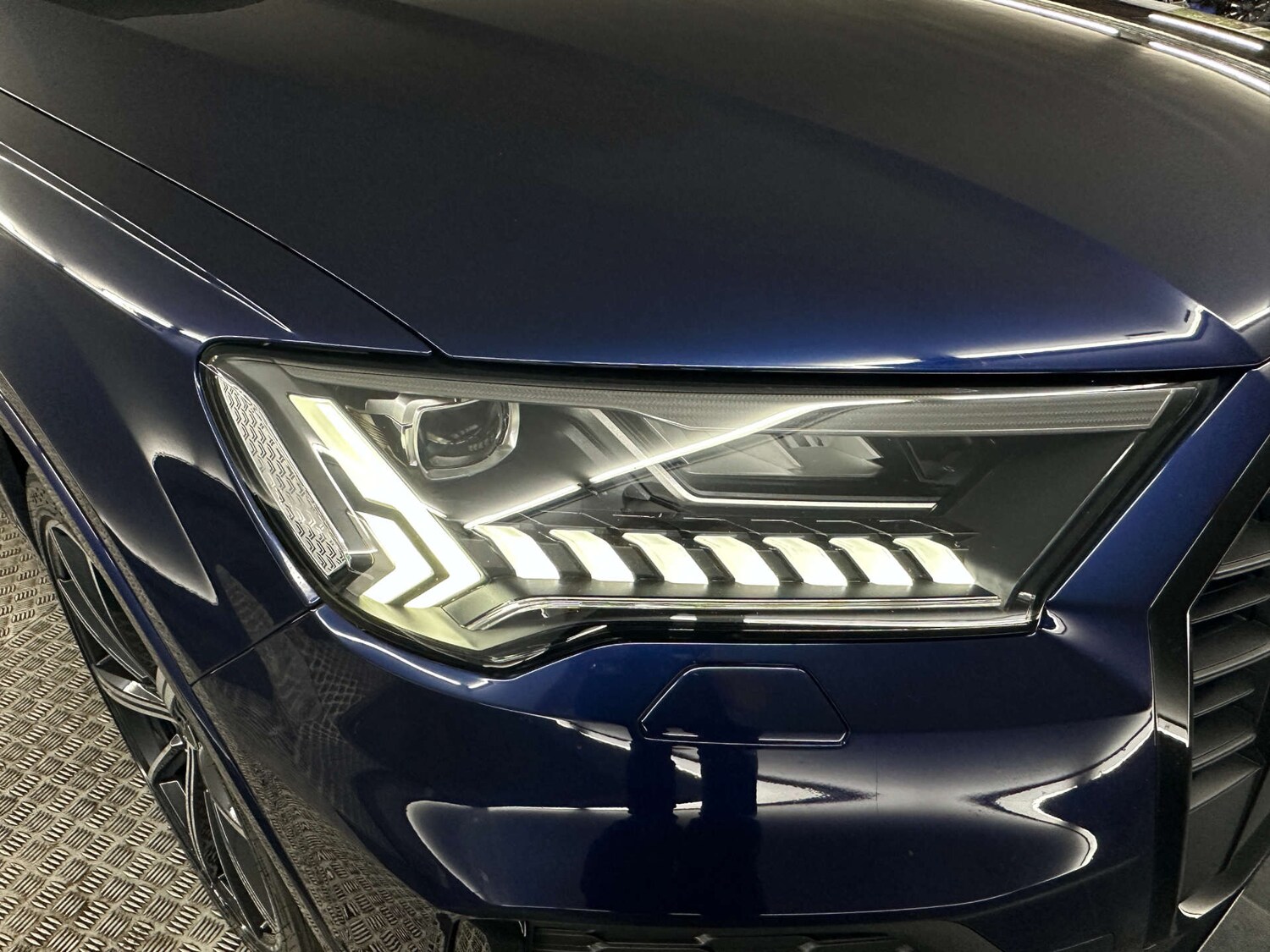 Used Audi Q7 2023 for sale - 77590717: Photo 44