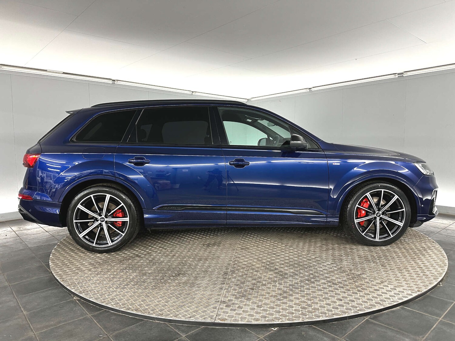 Used Audi Q7 2023 for sale - 77590717: Photo 8