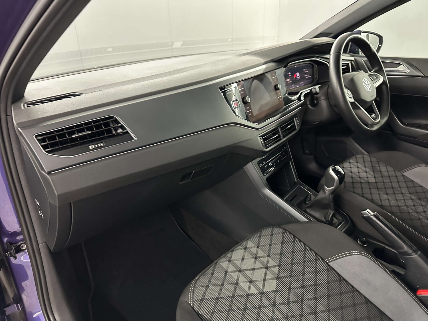 Used Volkswagen Polo 2023 for sale - 77759704: Photo 11