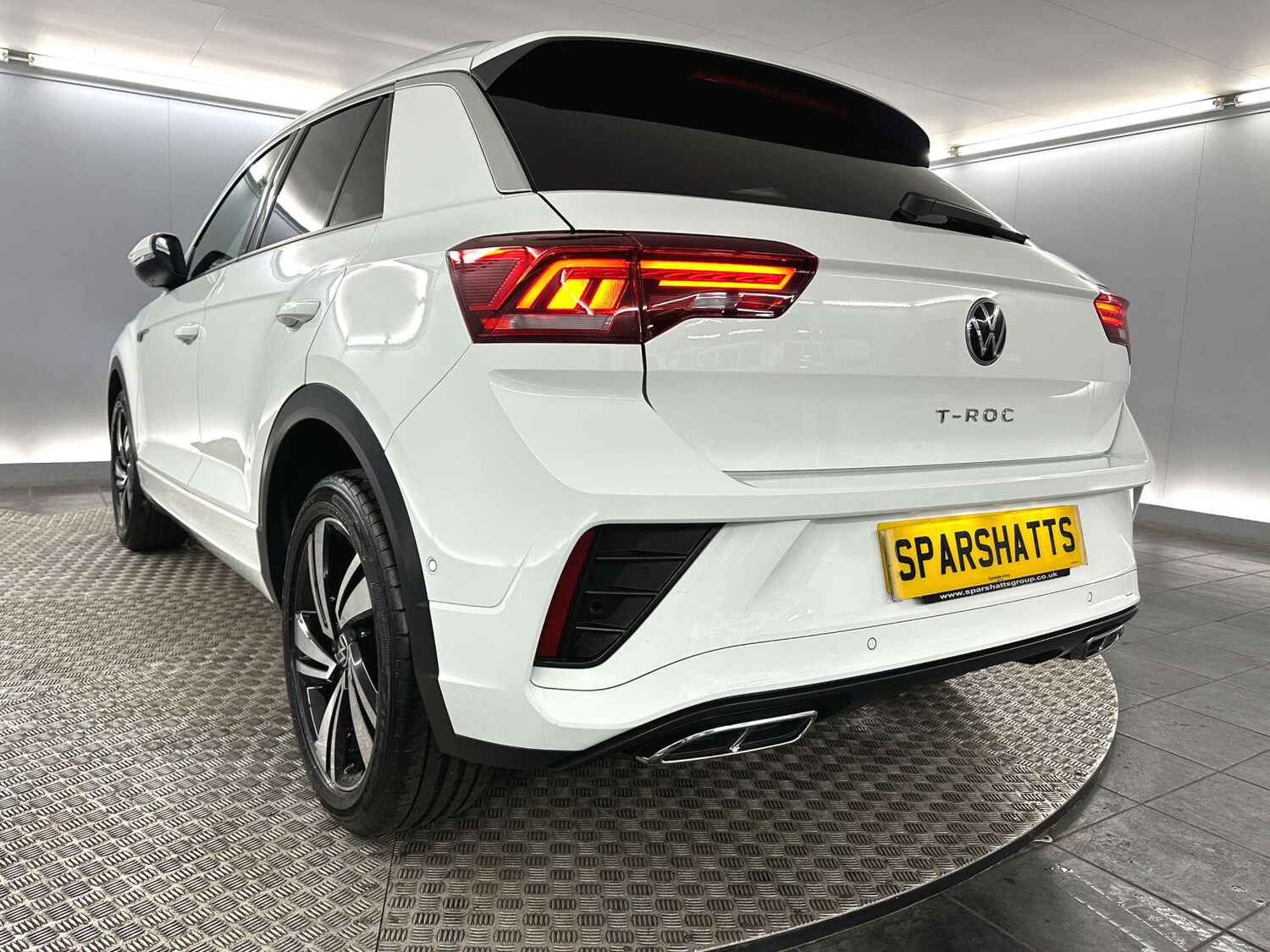 Used Volkswagen T-Roc 2024 for sale - 77759649: Photo 48