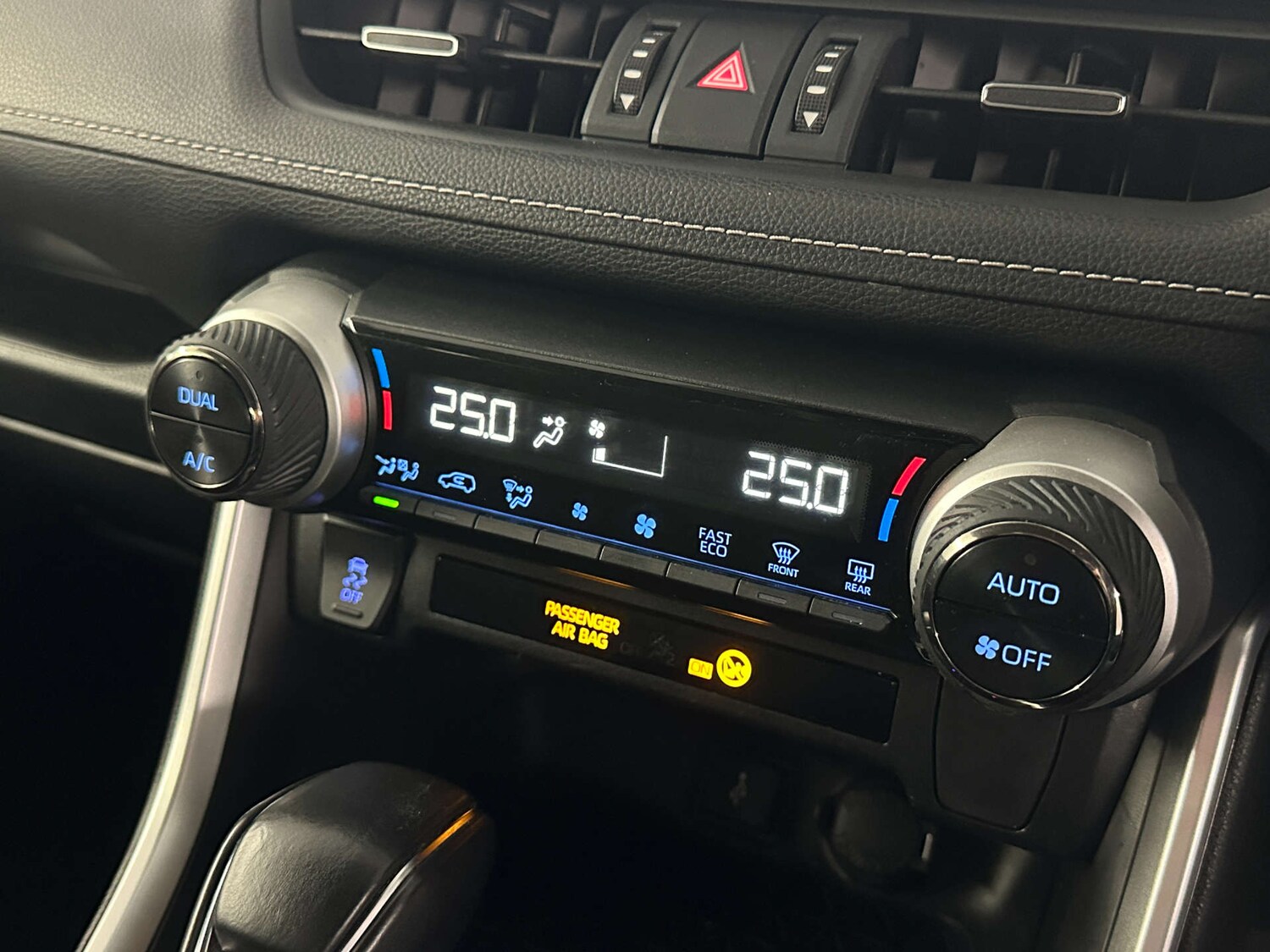 Used Toyota RAV4 2022 for sale - 77590770: Photo 27