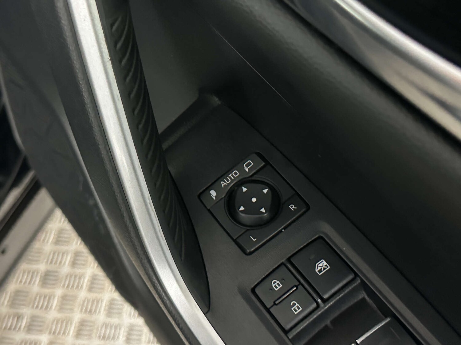 Used Toyota RAV4 2022 for sale - 77590770: Photo 34