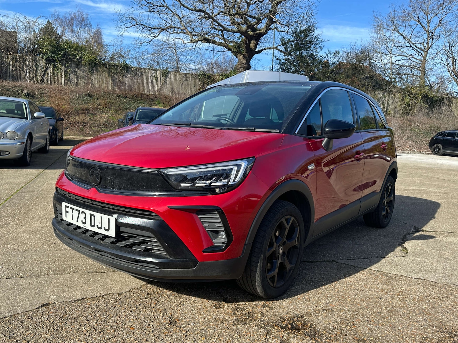 Used Vauxhall Crossland 2024 for sale - 77900978: Photo 2