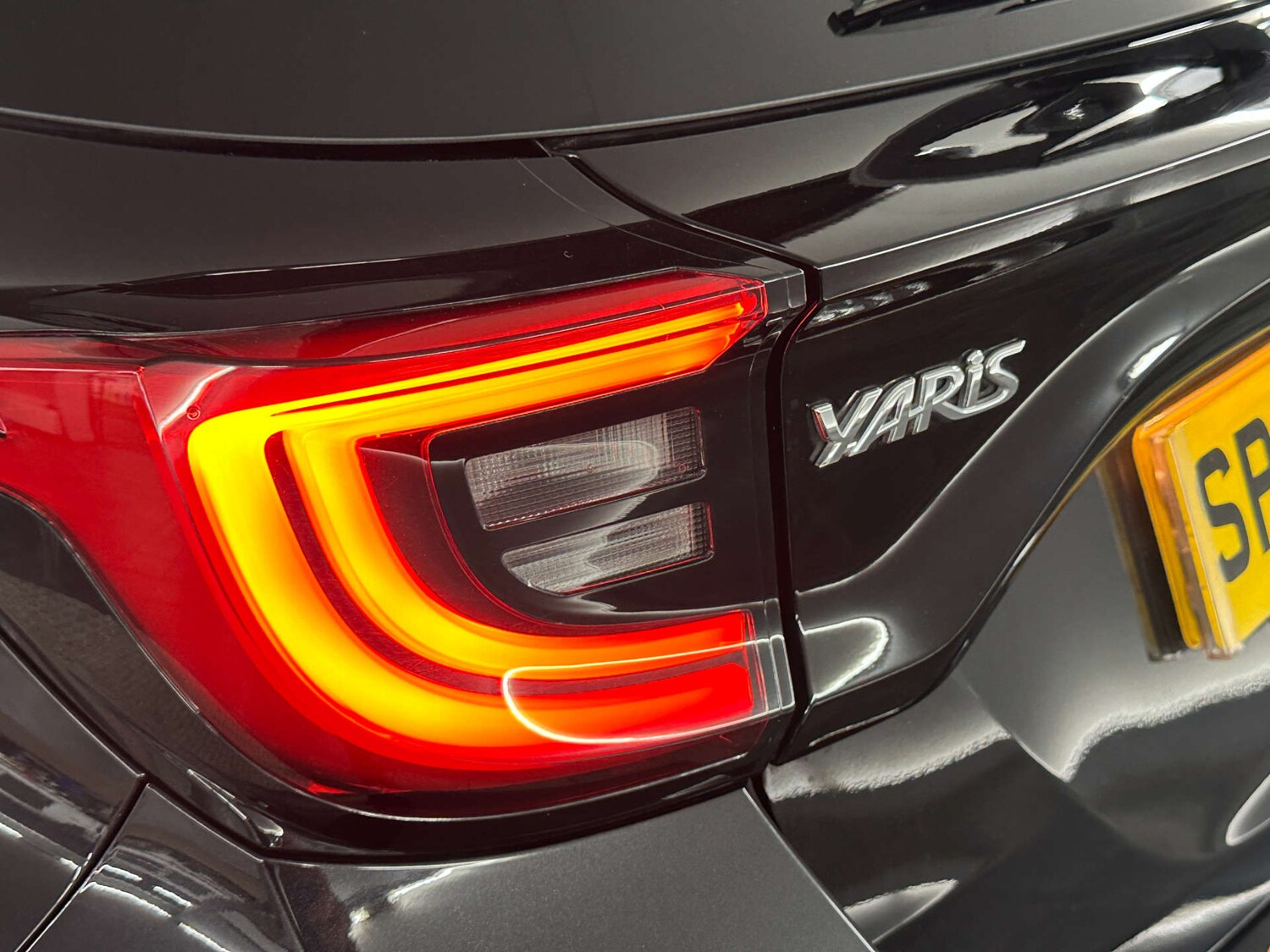 Used Toyota Yaris 2022 for sale - 77590700: Photo 32