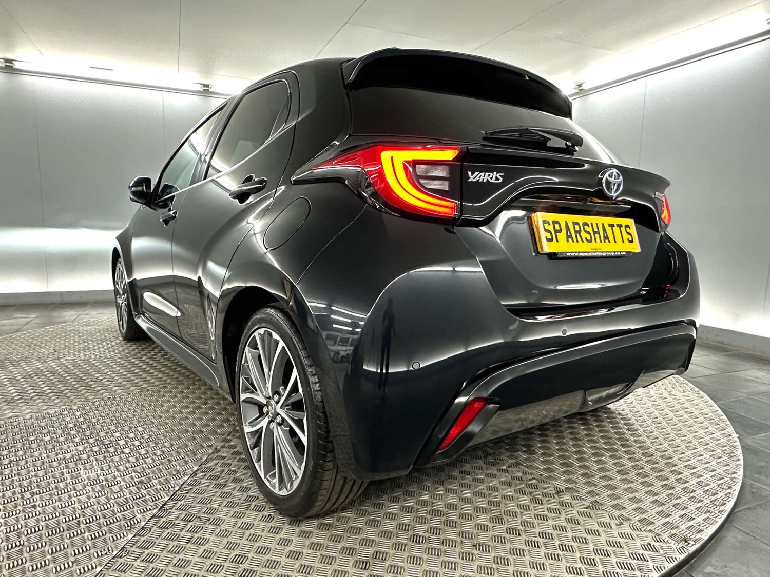 Used Toyota Yaris 2022 for sale - 77590700: Photo 35