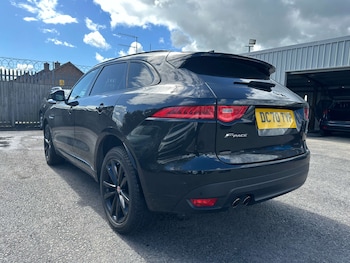 Used Jaguar F-Pace 2020 for sale - 78236851: Photo