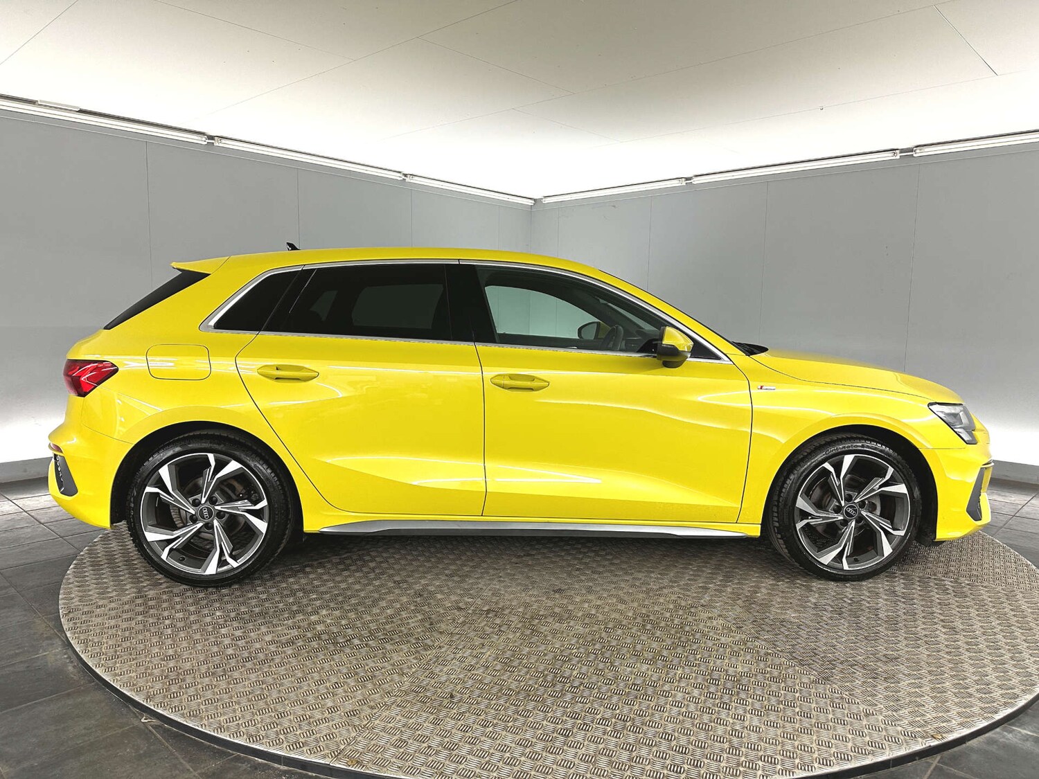 Used Audi A3 2023 for sale - 77590742: Photo 8