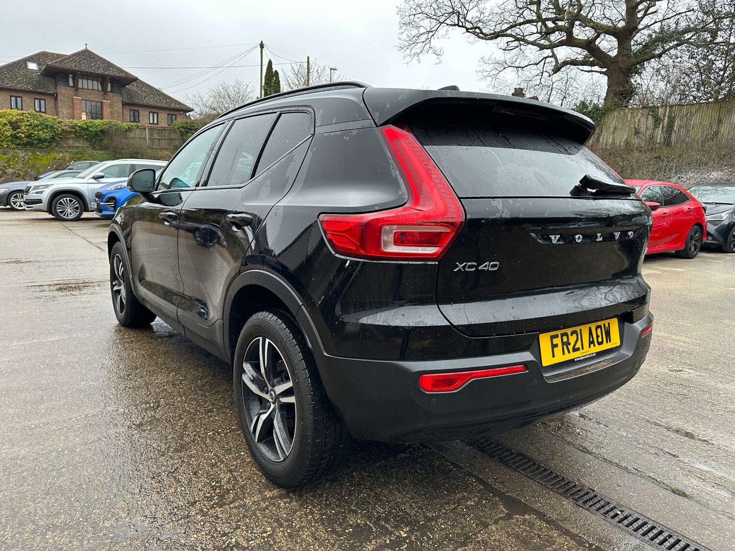 Used Volvo XC40 2021 for sale - 77964823: Photo 3