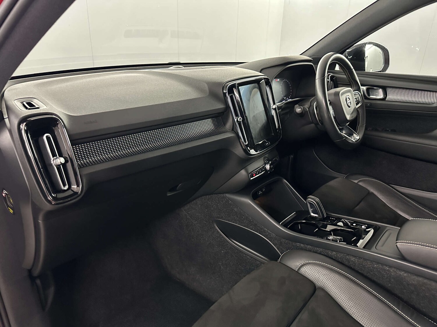 Used Volvo XC40 2018 for sale - 77590783: Photo 14