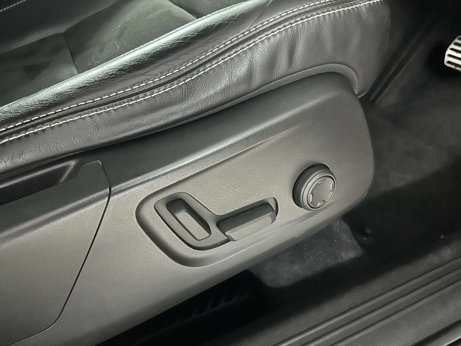 Used Volvo XC40 2018 for sale - 77590783: Photo 18