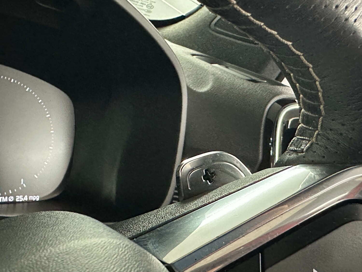 Used Volvo XC40 2018 for sale - 77590783: Photo 35