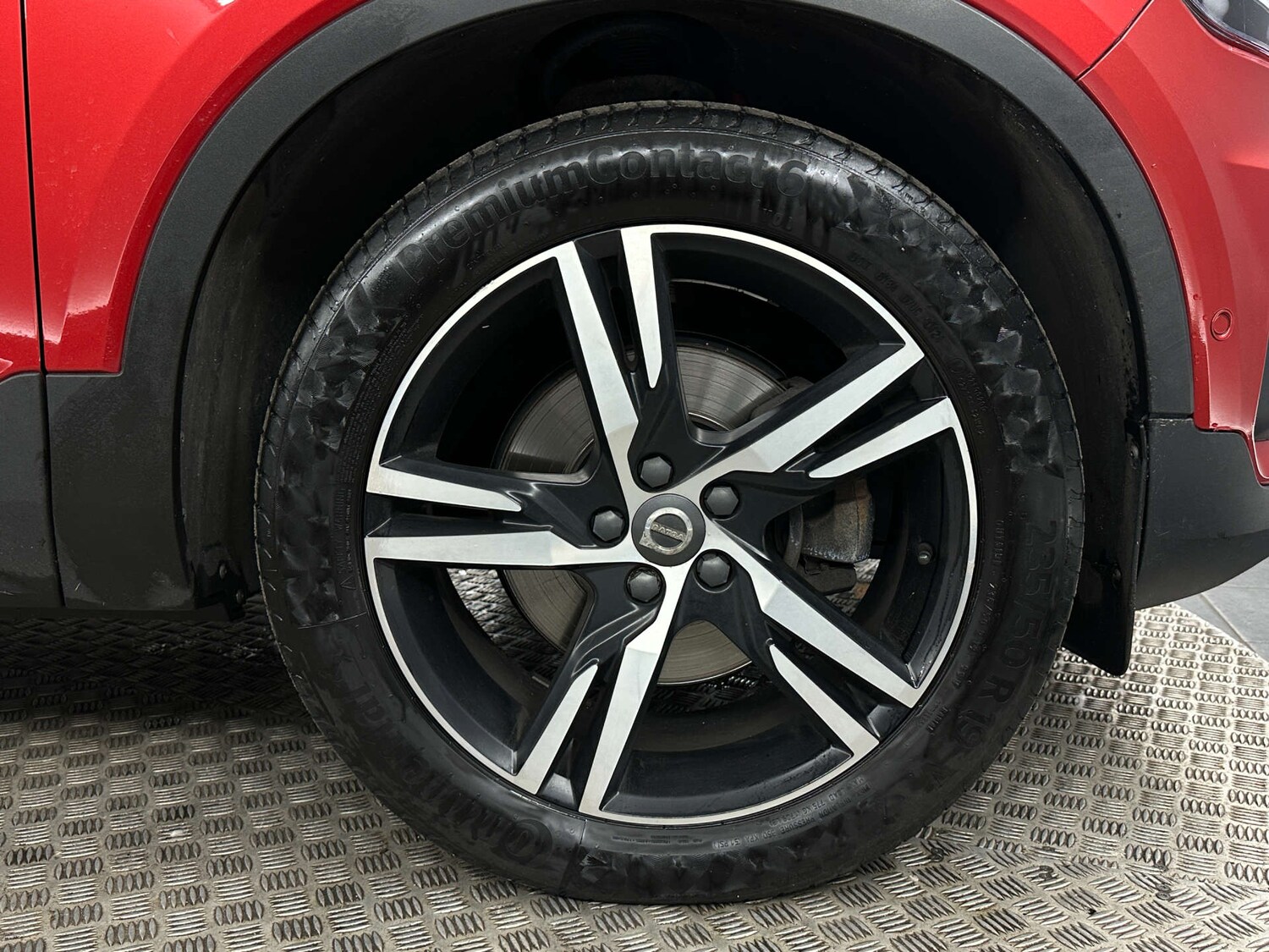 Used Volvo XC40 2018 for sale - 77590783: Photo 43