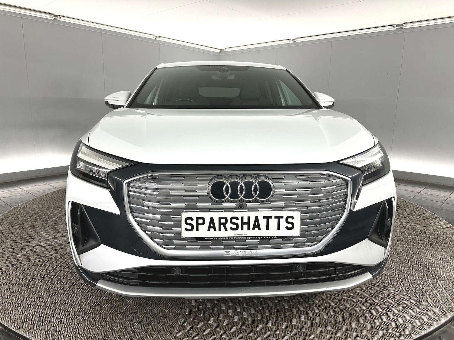 Used Audi Q4 e-tron 2022 for sale - 77590693: Photo 2