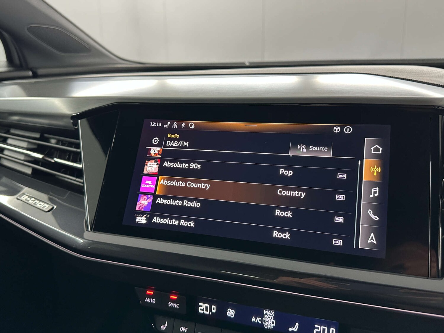 Used Audi Q4 e-tron 2022 for sale - 77590693: Photo 25