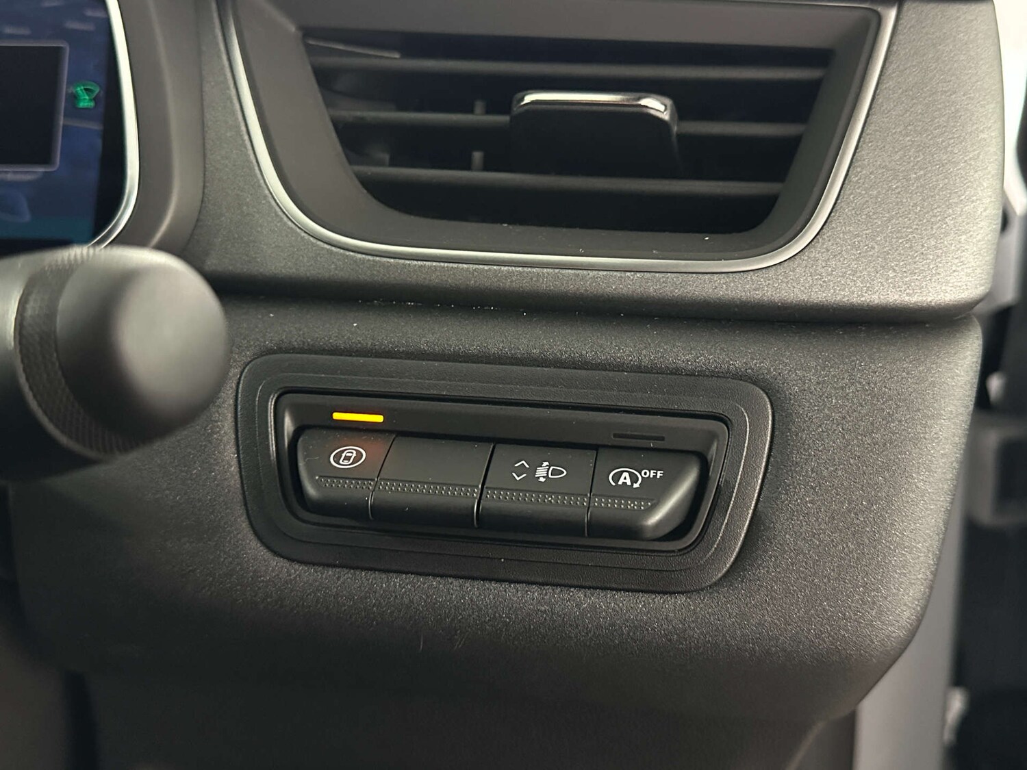 Used Renault Captur 2025 for sale - 77590779: Photo 23