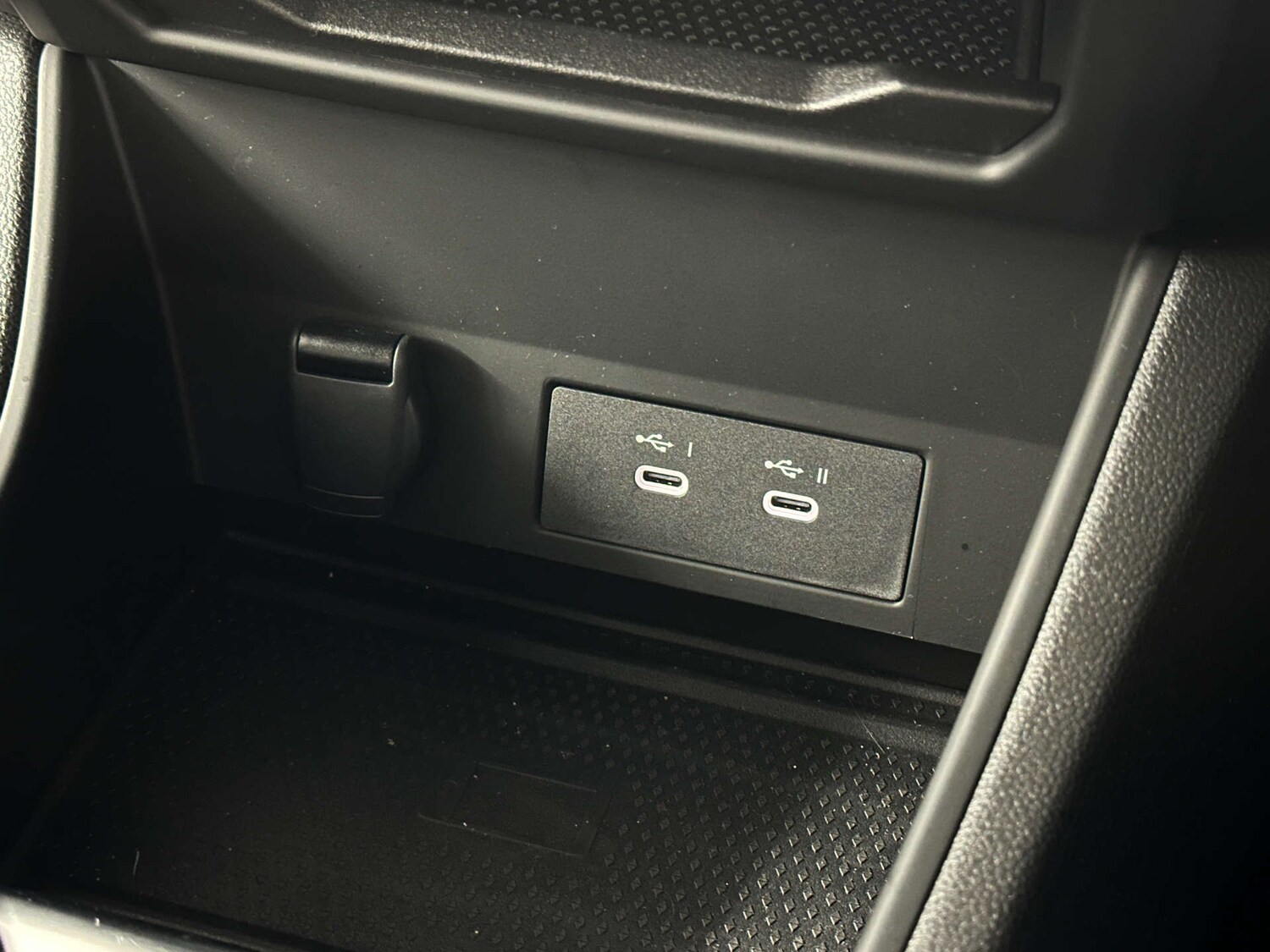 Used Renault Captur 2025 for sale - 77590779: Photo 32