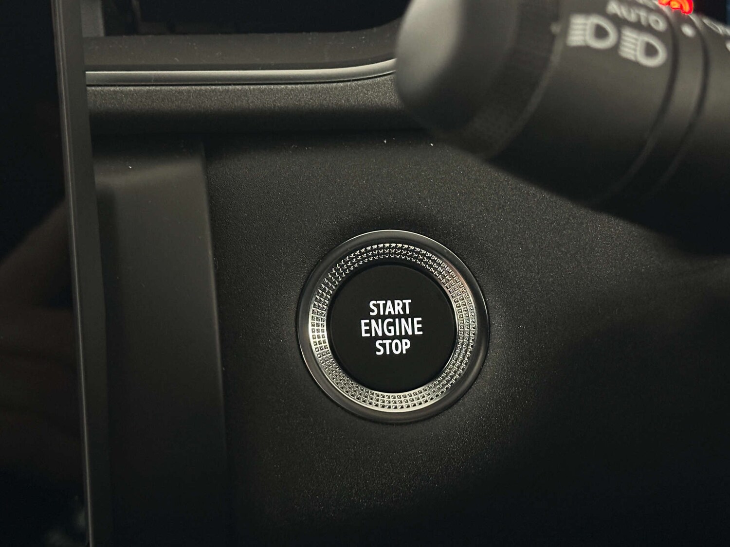 Used Renault Captur 2025 for sale - 77590779: Photo 33