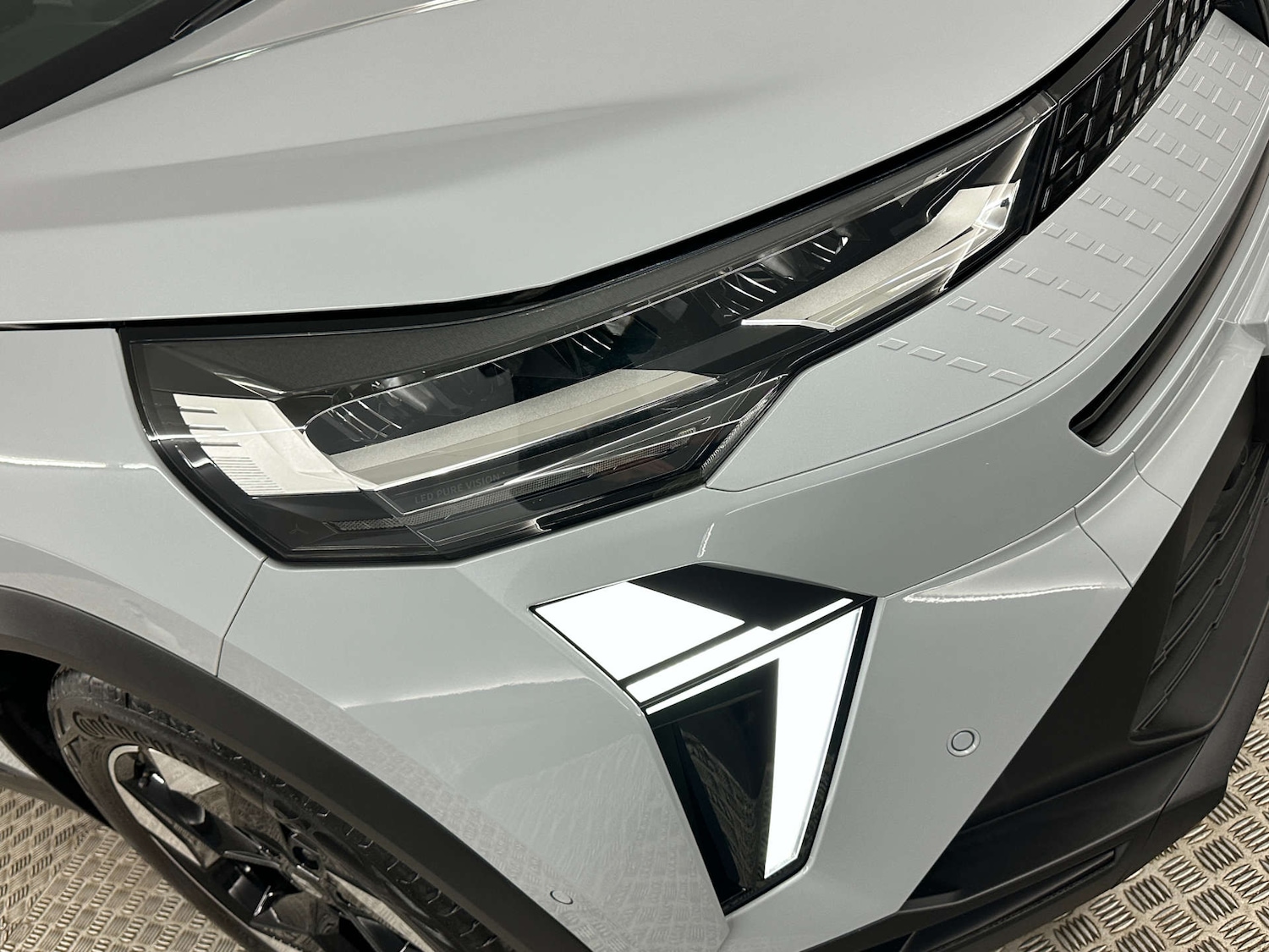 Used Renault Captur 2025 for sale - 77590779: Photo 37