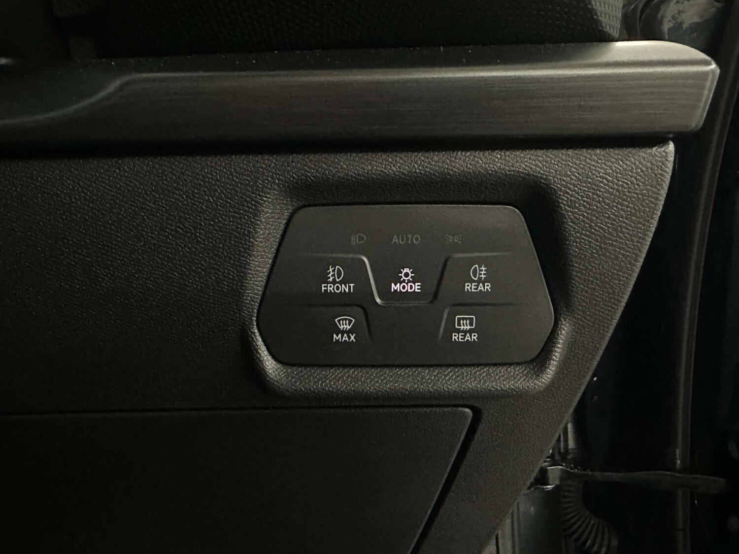 Used SEAT Leon 2021 for sale - 77759648: Photo 22