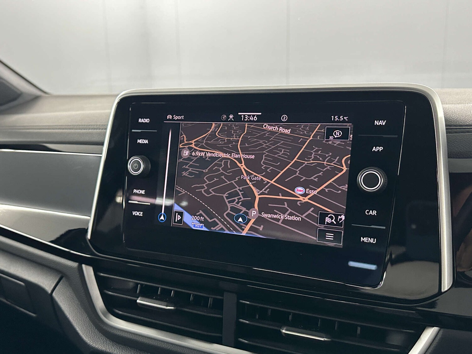 Used Volkswagen T-Roc 2024 for sale - 77590712: Photo 30