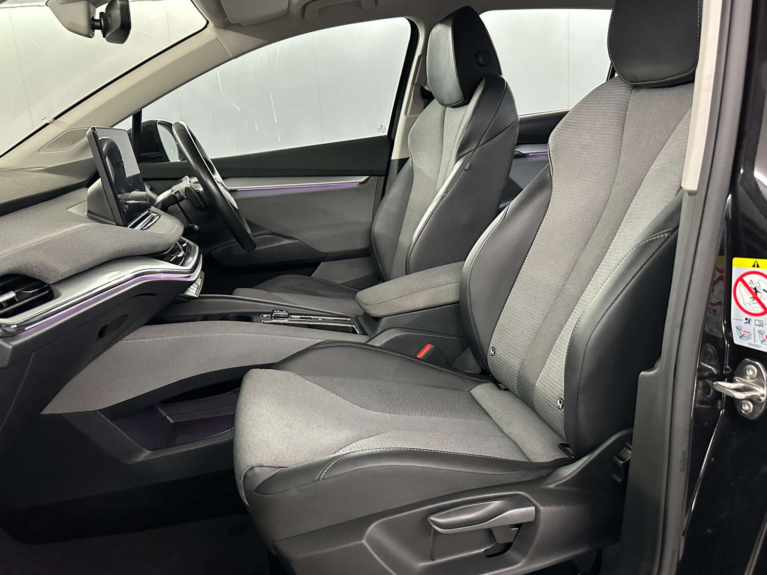 Used Skoda Enyaq 2023 for sale - 77590722: Photo 12