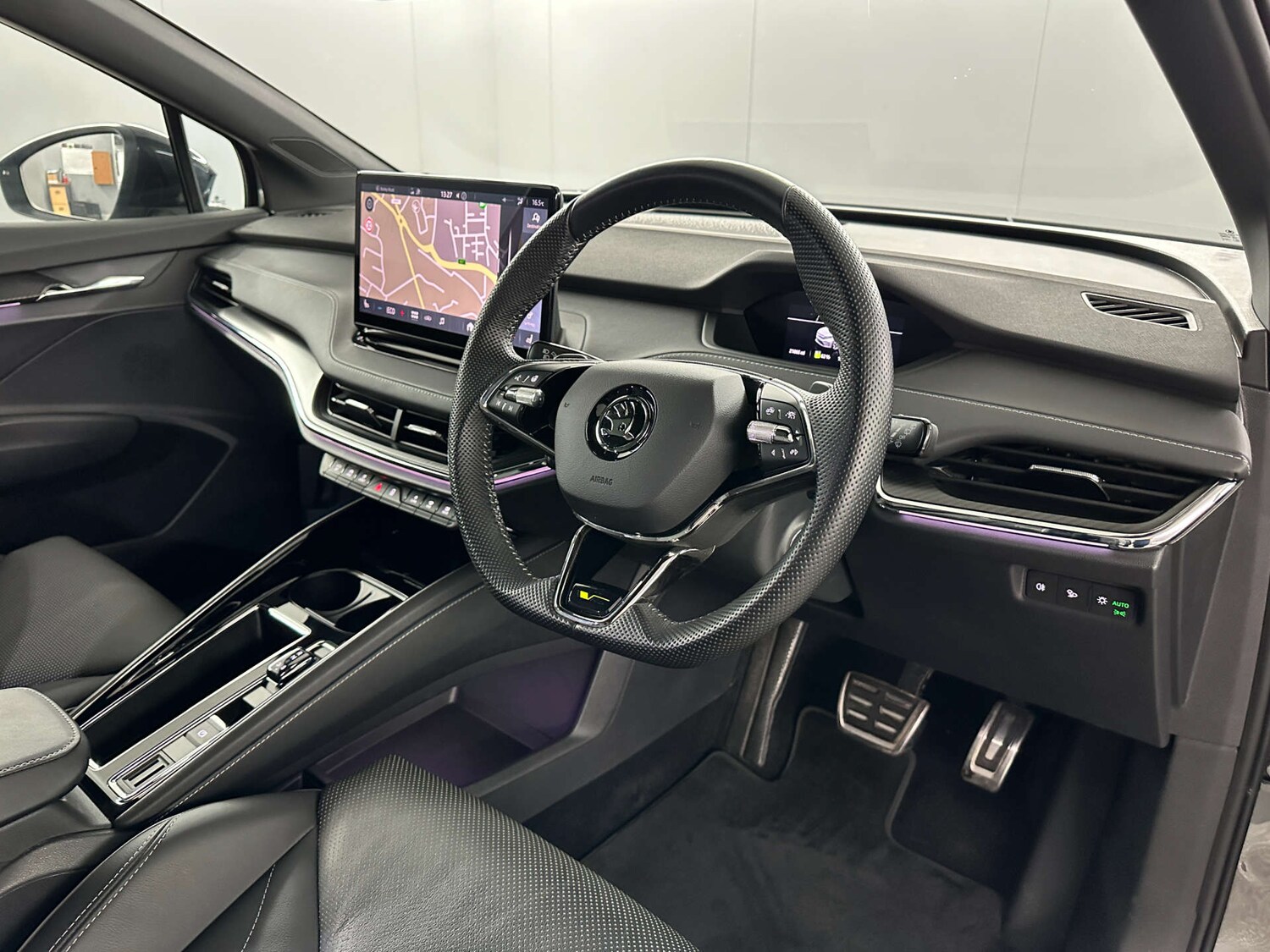 Used Skoda Enyaq 2023 for sale - 77590705: Photo 12