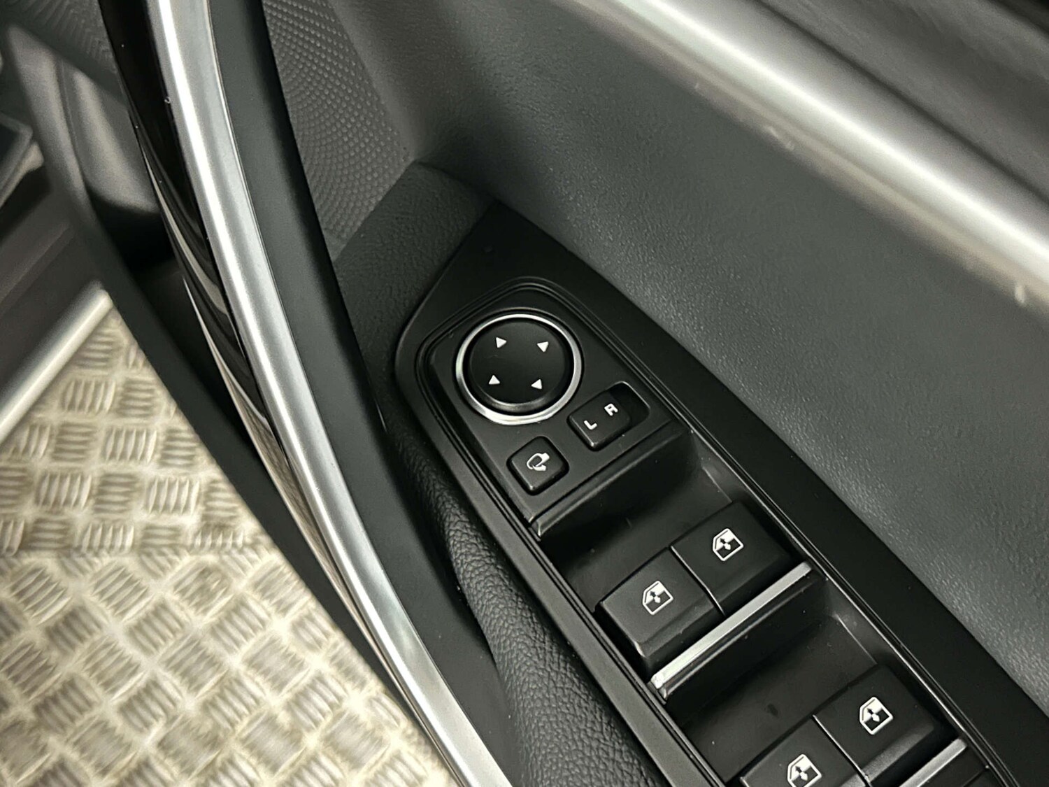 Used Kia XCeed 2023 for sale - 77590732: Photo 30