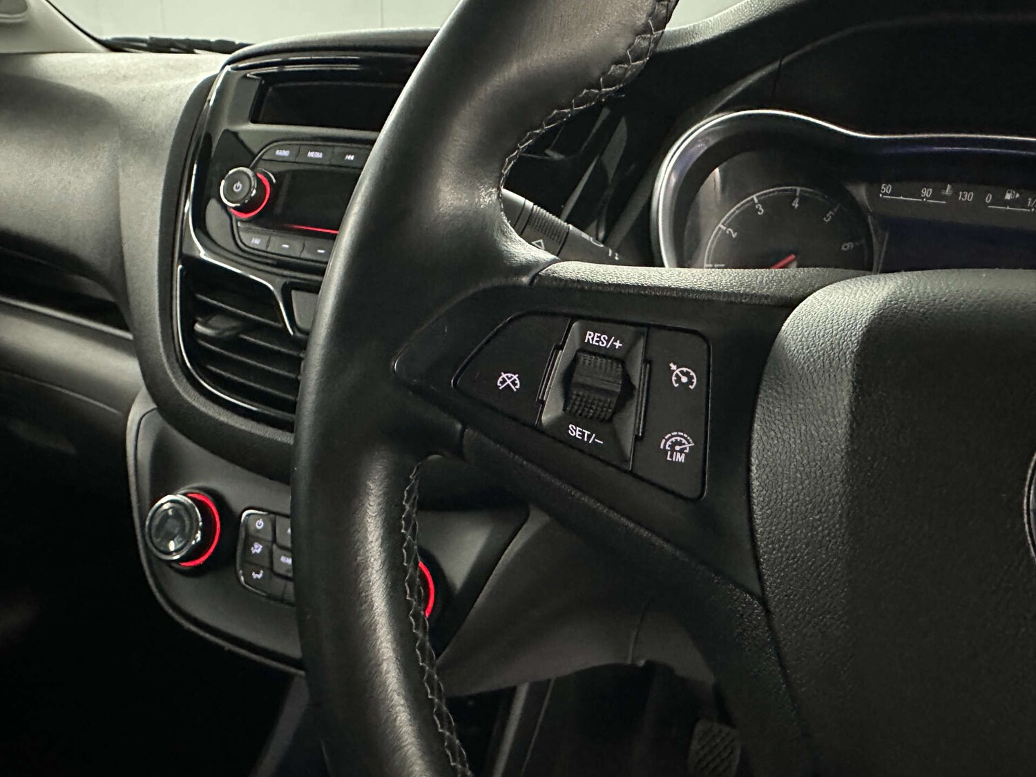 Used Vauxhall Viva 2016 for sale - 77759673: Photo 15