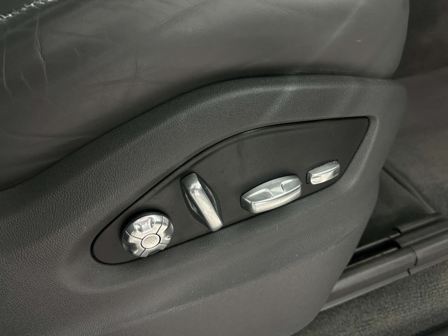 Used Porsche Cayenne 2019 for sale - 77590715: Photo 16